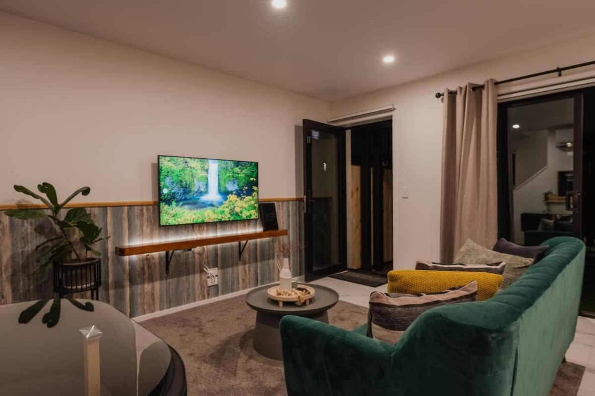 Casino Luxury Suite City Centre - Sleeps 5 Κράισττσερτς Εξωτερικό φωτογραφία
